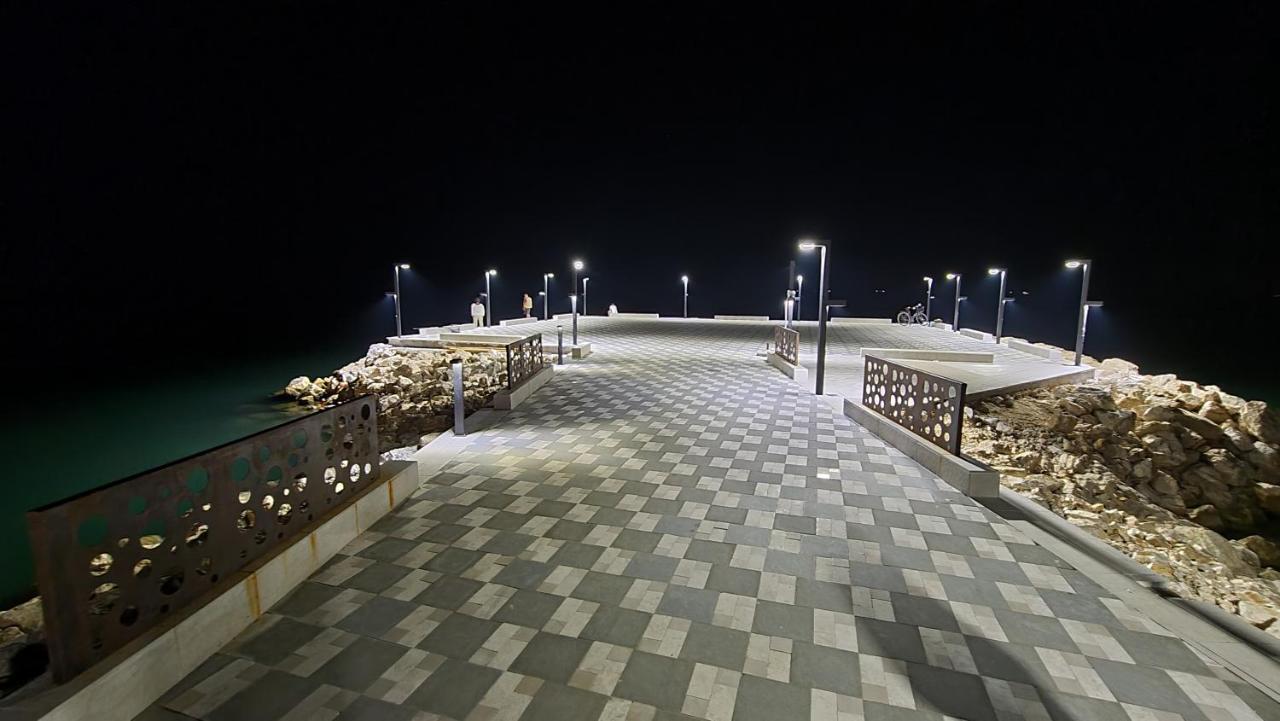 Qerret Boutique Studio Golem (Tirana)